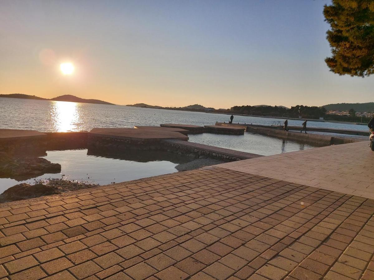 Apartman Arija Vodice Bagian luar foto