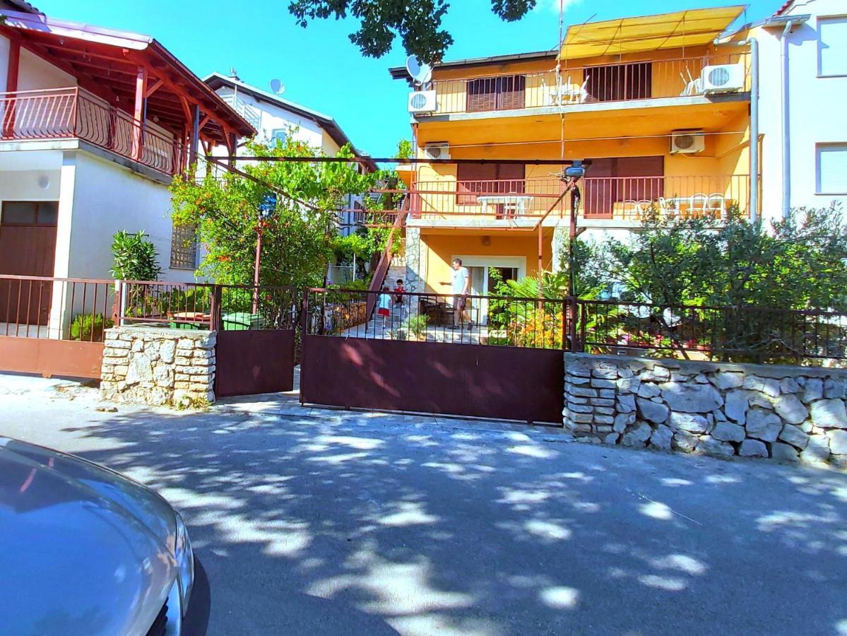 Apartman Arija Vodice Bagian luar foto