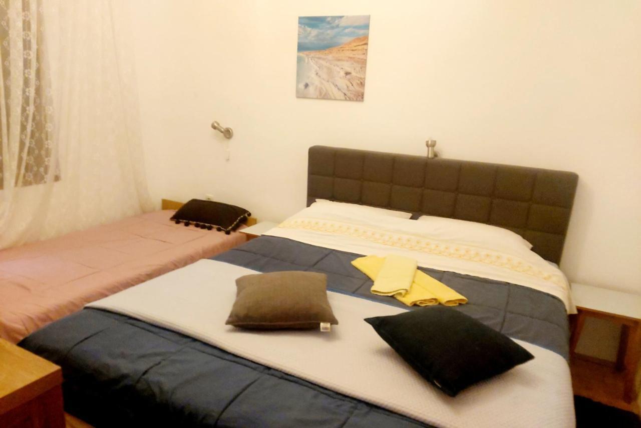 Apartman Arija Vodice Bagian luar foto